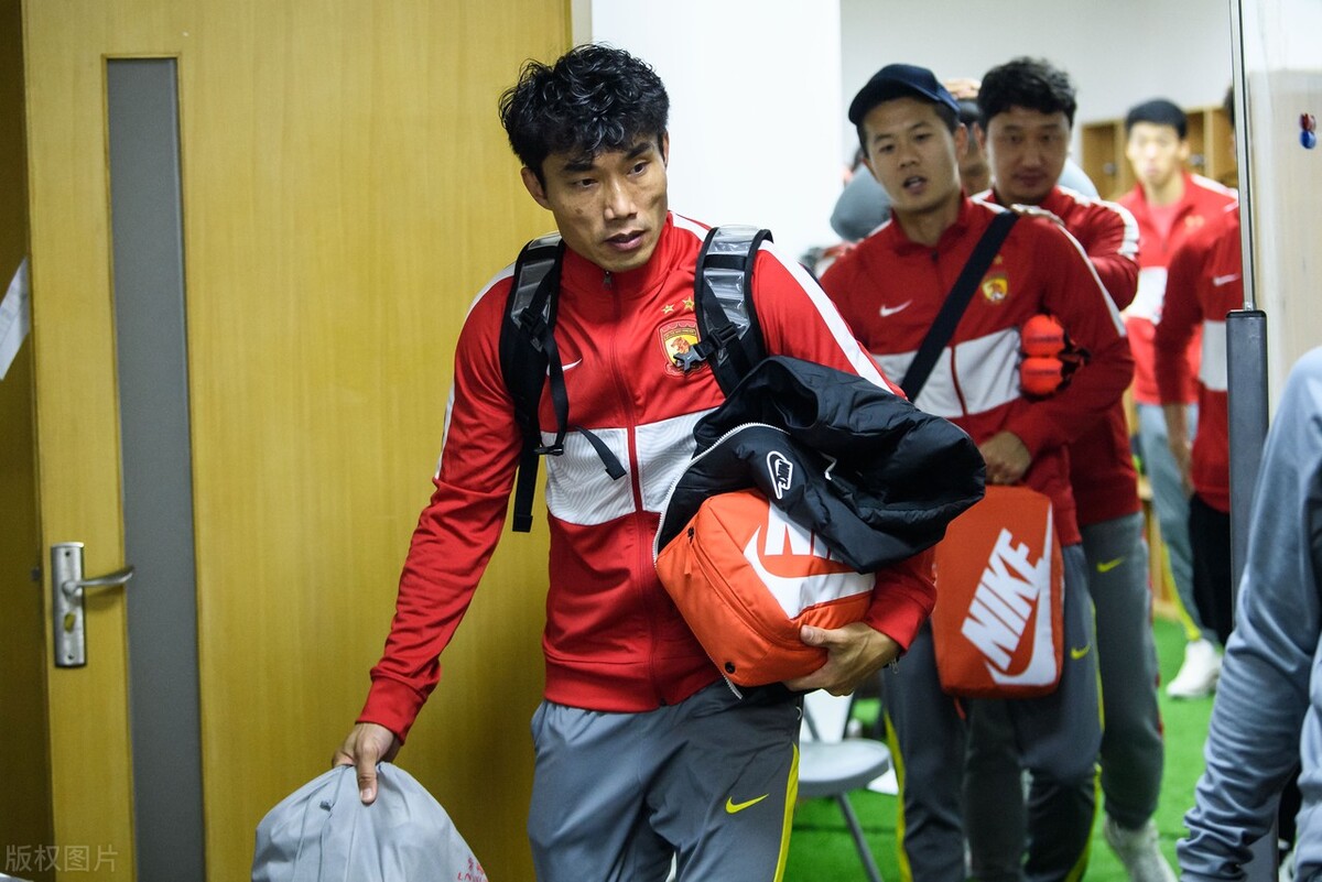 开云app-包含克里夫兰骑士发布备战花絮；清晨官宣签约；中超任务艰巨；医务组通报恢复的词条