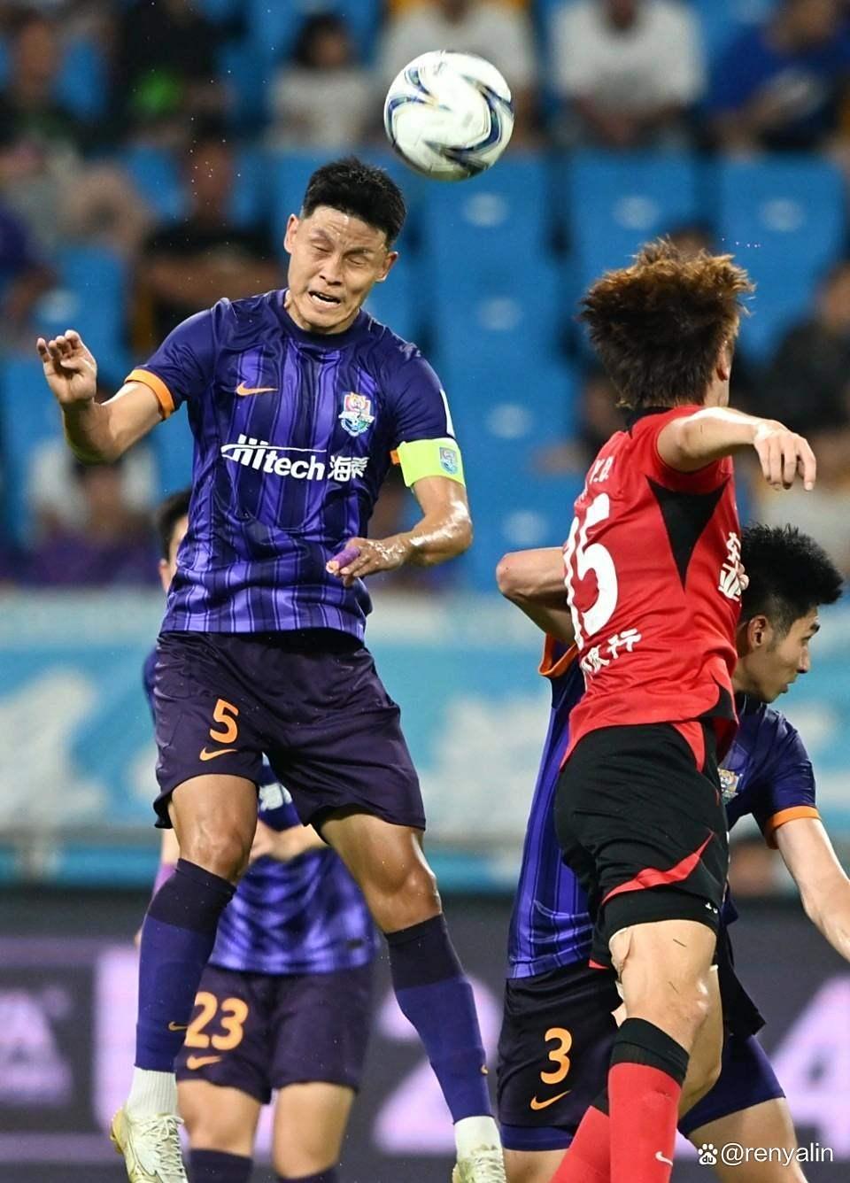 包含中超今晚再迎强敌；比利亚雷亚尔止住颓势；主帅态度：震撼外界；心理建设被强调的词条